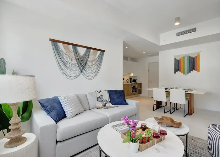 Hotellit uima-altaalla Miami