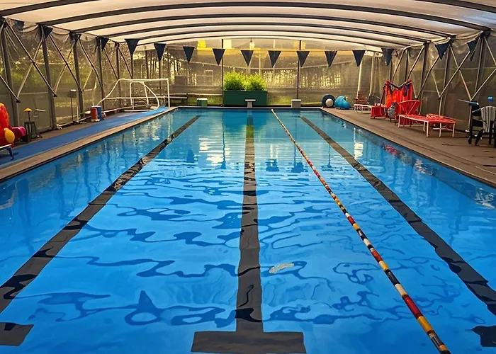 Hotels with Pool in Guangzhou